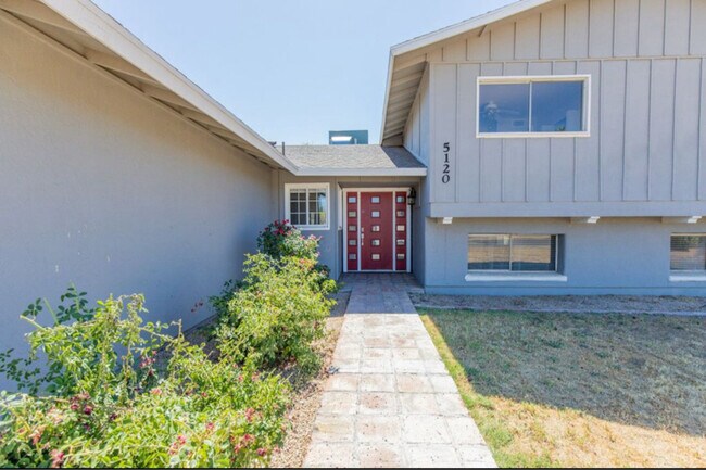 5120 S Dorsey Ln in Tempe, AZ - Building Photo - Building Photo