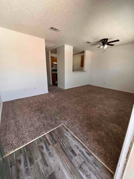 700 Hercules Ln in Denton, TX - Building Photo