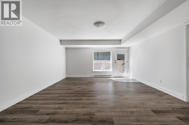 1521 Shore View Pl in Coquitlam, BC - Building Photo - Building Photo