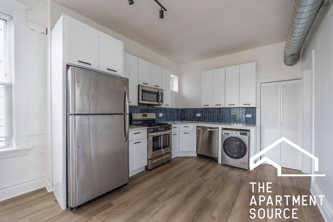1849 S Kedzie Ave, Unit 3R