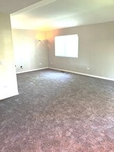 8327 Carr Ct in Lyons, IL - Building Photo - Building Photo