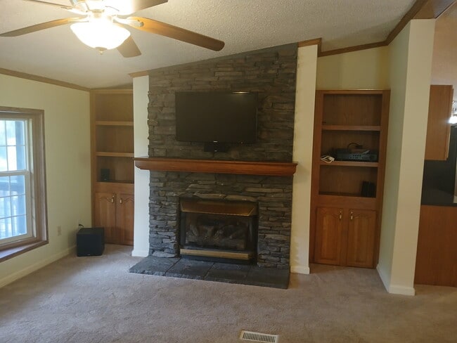 property at 190 Columbus Cove Rd