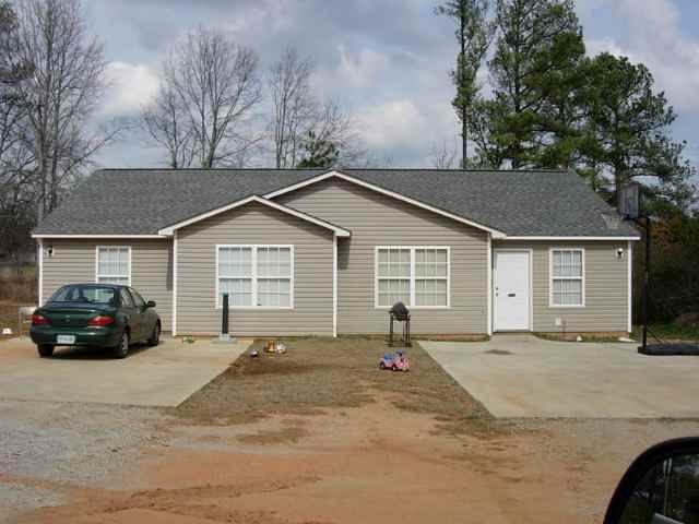 101-102 Townsley Ct in Anderson, SC - Foto de edificio