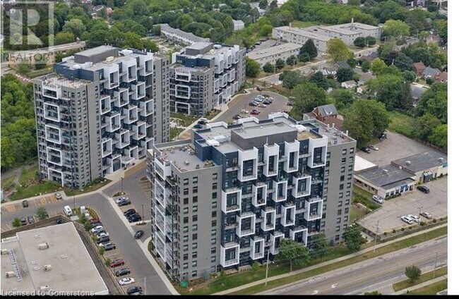 property at 460a Belmont Ave W