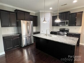 15125 Jade St in Charlotte, NC - Foto de edificio - Building Photo