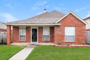1306 SW 22nd St in Moore, OK - Building Photo