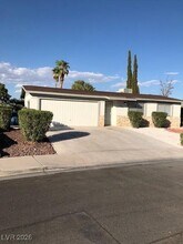 6382 Creston Ave in Las Vegas, NV - Building Photo - Building Photo