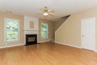 1159 Dunedin Trail in Woodstock, GA - Building Photo - Building Photo