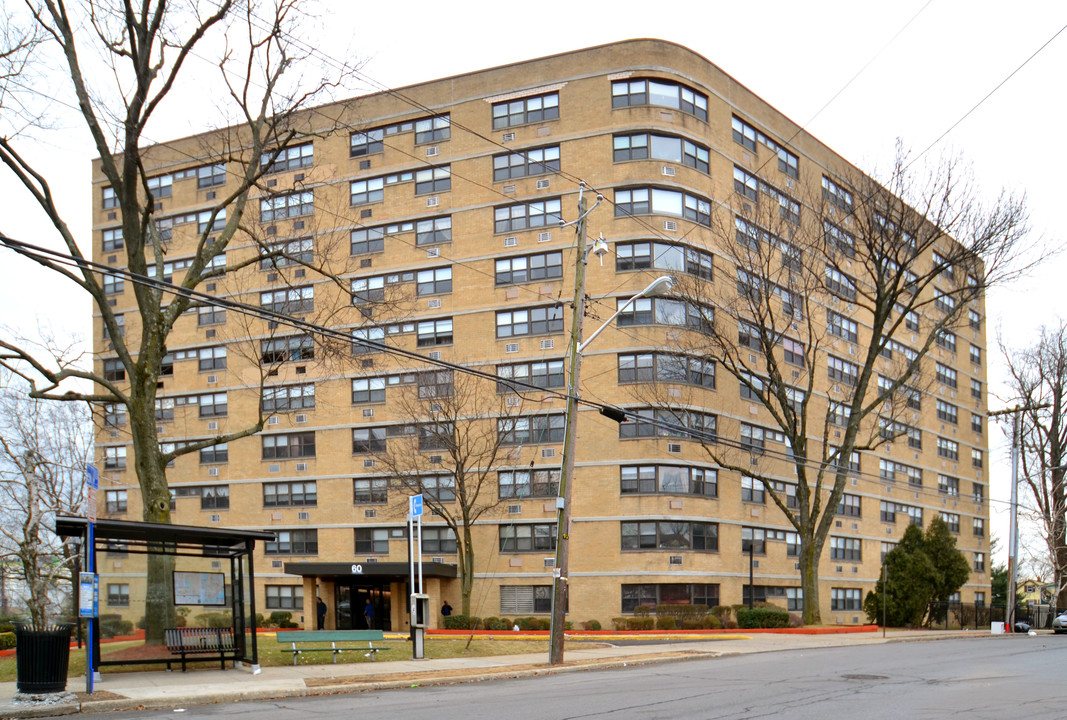 Washington House in New Rochelle, NY - Building Photo