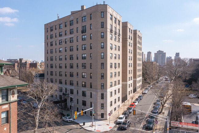 The Hague Building in Jersey City, NJ - Building Photo - Building Photo