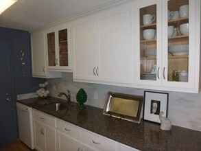 6 Post Oak Ln, Unit 10 in Natick, MA - Building Photo - Building Photo
