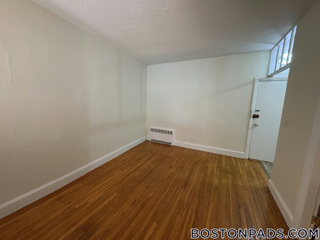 33 Lancaster Terrace