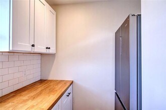 45 Gordon St in Cranston, RI - Foto de edificio - Building Photo