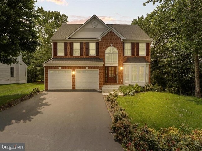 property at 1518 Summerset Pl