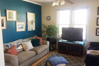 733 Elm St in Winnetka, IL - Building Photo - Building Photo