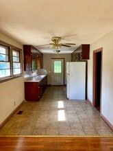 7524 Tyson St in Columbia, SC - Building Photo - Building Photo