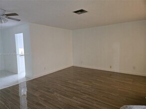 6748 SW 34th Ct in Miramar, FL - Building Photo - Building Photo