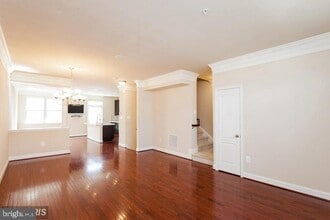 11888 Country Squire Way in Clarksburg, MD - Building Photo - Building Photo