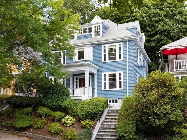 property at 95 Aldrich St