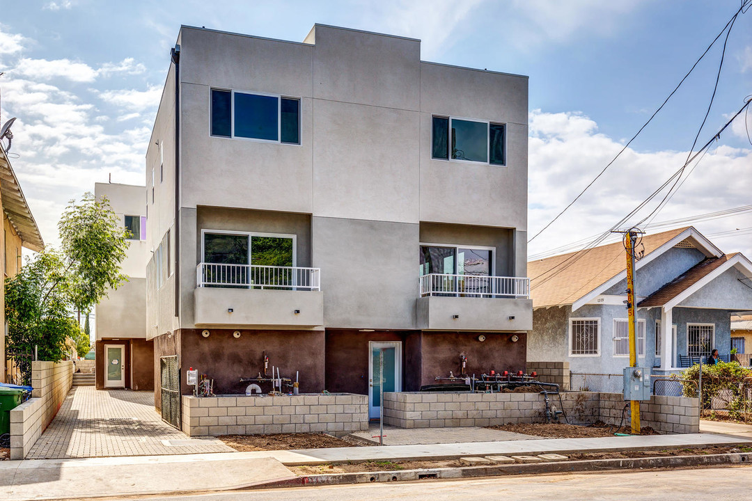 1211 Fedora St in Los Angeles, CA - Building Photo