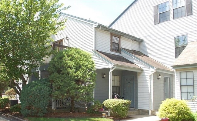 property at 1102 Woodbridge Commons Way