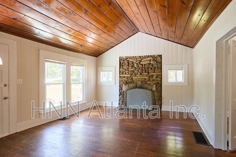 2838 Mitchell Pl in Decatur, GA - Building Photo