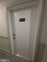 3503 Midvale Ave in Philadelphia, PA - Foto de edificio - Building Photo