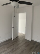 13 Railroad Ave in Beacon Falls, CT - Building Photo - Building Photo