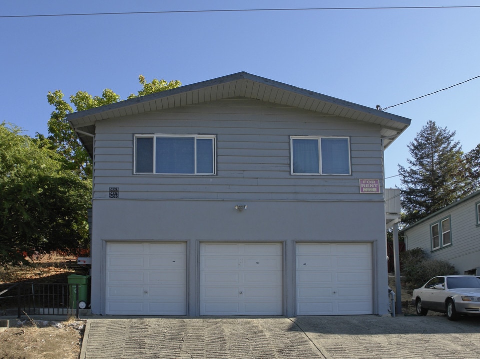 24376 Margaret Dr in Hayward, CA - Building Photo