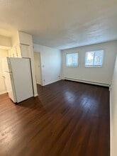 1485 Meadowview Dr in Marion, IA - Building Photo - Building Photo