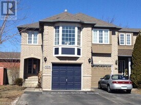 2087 Golden Orchard Trail in Oakville, ON - Building Photo