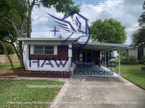 530 Skyline Dr E in Lakeland, FL - Building Photo - Building Photo