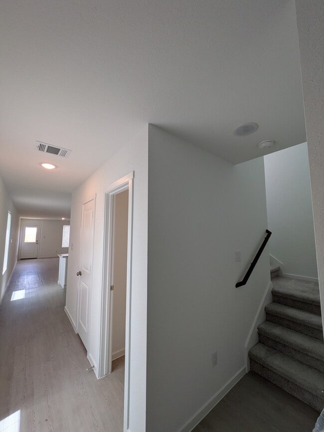 property at 4961 Winecup Cv