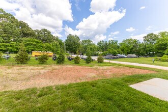 592 River Watch Way in Winchester, TN - Building Photo - Building Photo