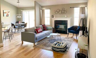 6401 Germantown Dr in Flowery Branch, GA - Building Photo