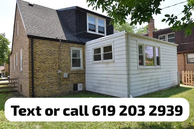 3346 Emerson St in Franklin Park, IL - Building Photo - Building Photo