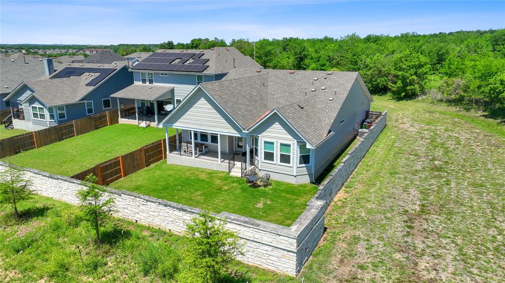 8025 Beacon Knob Way in Austin, TX - Building Photo