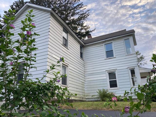 property at 6 Pearl St