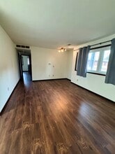 1211 48th Ave, Unit 25 in East Moline, IL - Building Photo - Building Photo