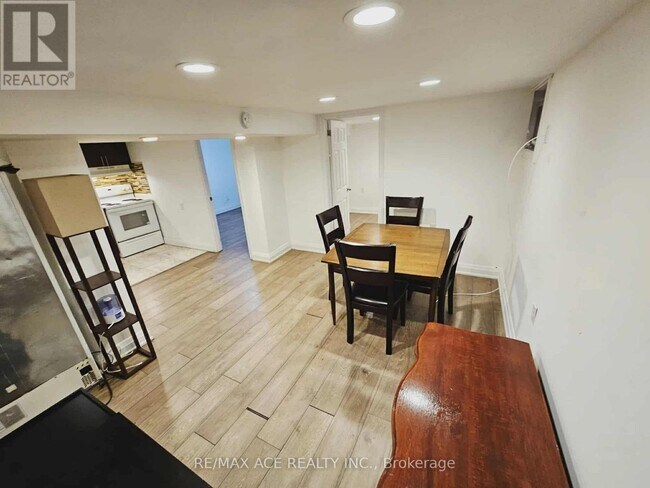 50 Jeavons Ave in Toronto, ON - Building Photo - Building Photo