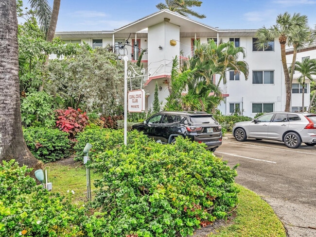 1124 Seminole Dr in Fort Lauderdale, FL - Building Photo - Building Photo