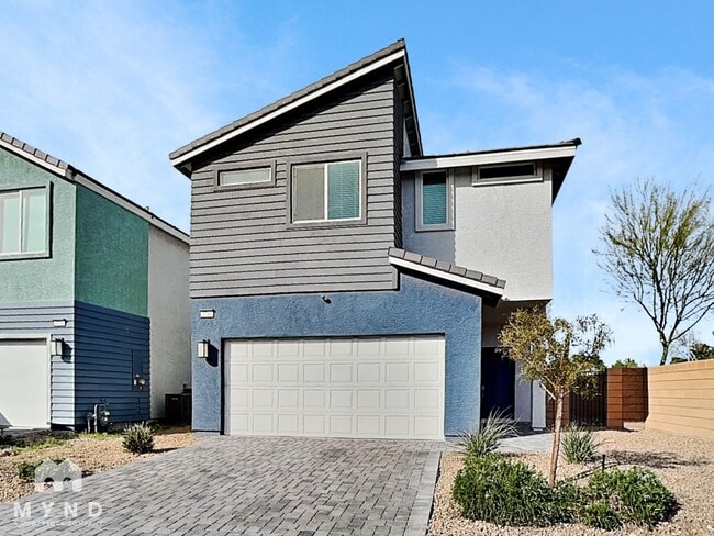 property at 3794 Paseo de Paz Ave