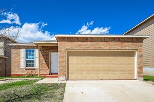 7811 Paraiso Crest in Boerne, TX - Building Photo