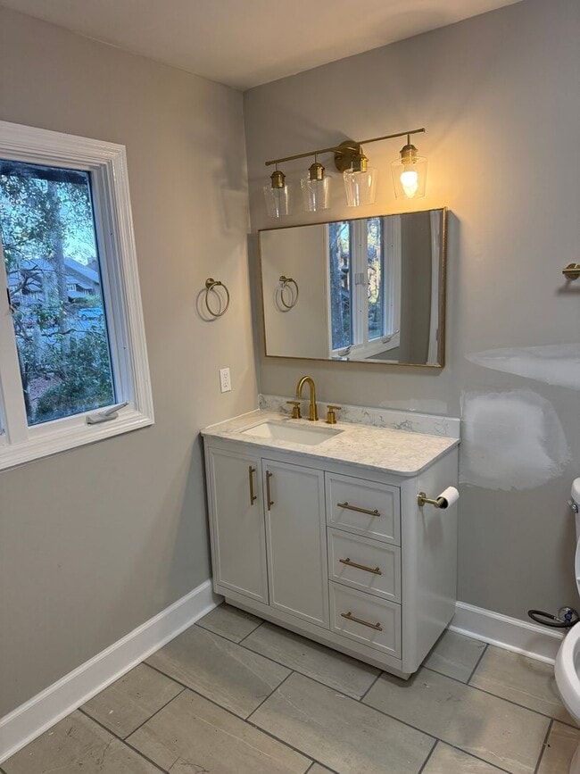 64 Brown Pelican Dr in Savannah, GA - Building Photo - Building Photo