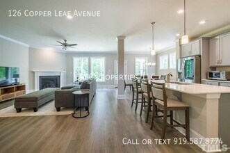 126 Copper Leaf Ave in Chapel Hill, NC - Building Photo - Building Photo