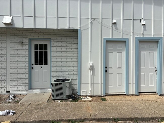 property at 3305 12th St