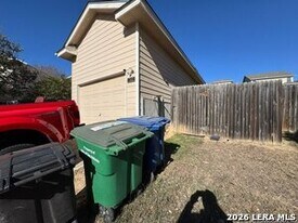 7302 Aphelion Cove in San Antonio, TX - Building Photo