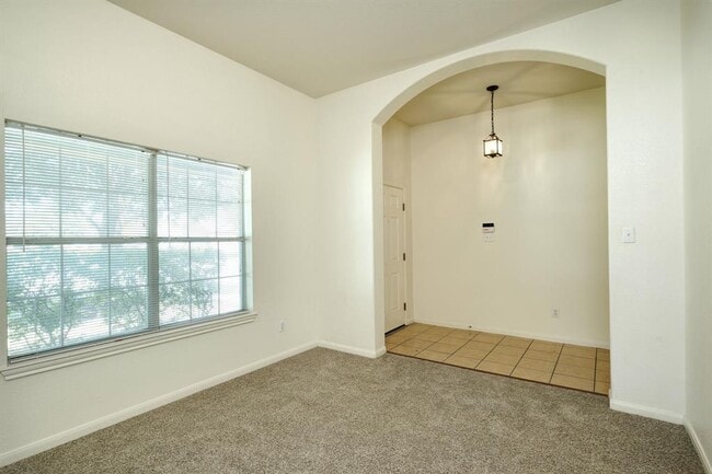 1020 Downridge Dr in Leander, TX - Building Photo - Building Photo