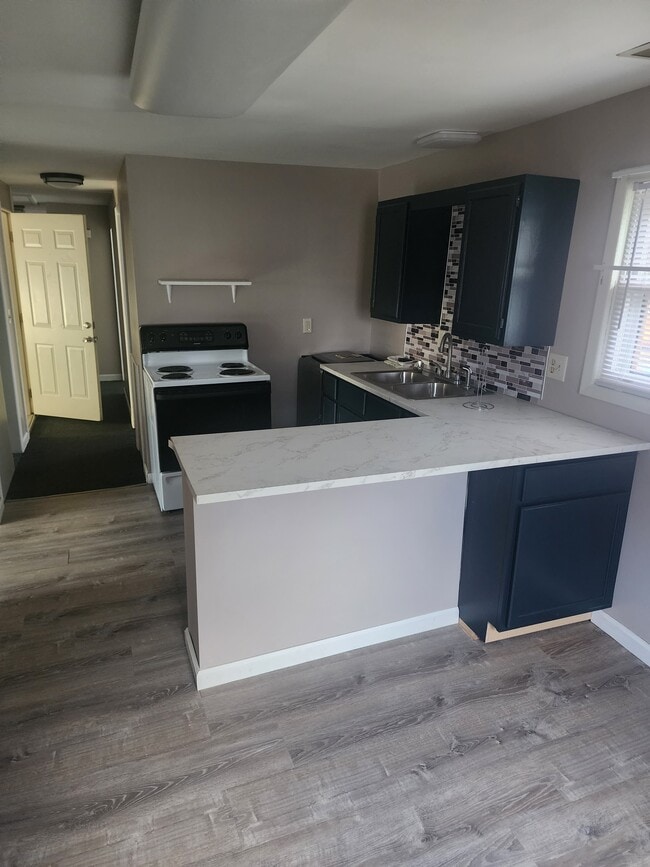 3 Chatham St, Unit 2, Unit 2