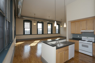 Westfield Lofts in Providence, RI - Foto de edificio - Interior Photo